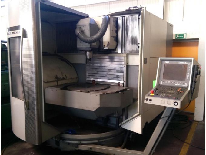 CNC 5x Eksenli Universal ileme Merkezi