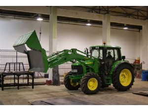 John deere traktr n ykleyici