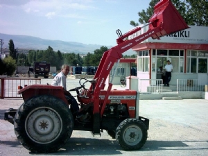 Massey Ferguson 240 Traktre rn resmi