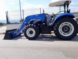 Newholland traktr n ykleyici